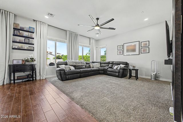 1180 E IBIS Street, Gilbert, AZ 85297