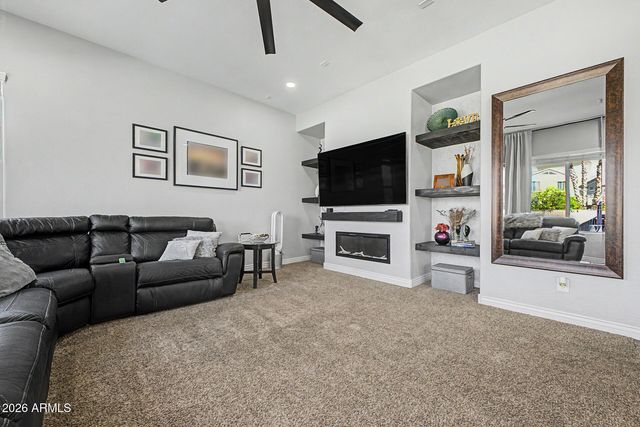 1180 E IBIS Street, Gilbert, AZ 85297