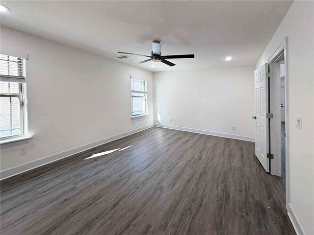 3209 SW Lovely Lane, Bentonville, AR 72713