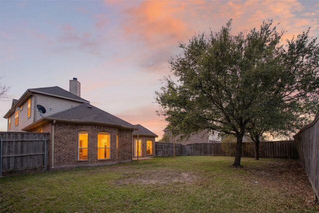 2102 Pecan Ridge Drive, Forney, TX 75126