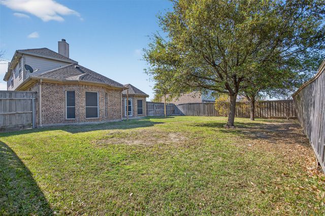 2102 Pecan Ridge Drive, Forney, TX 75126