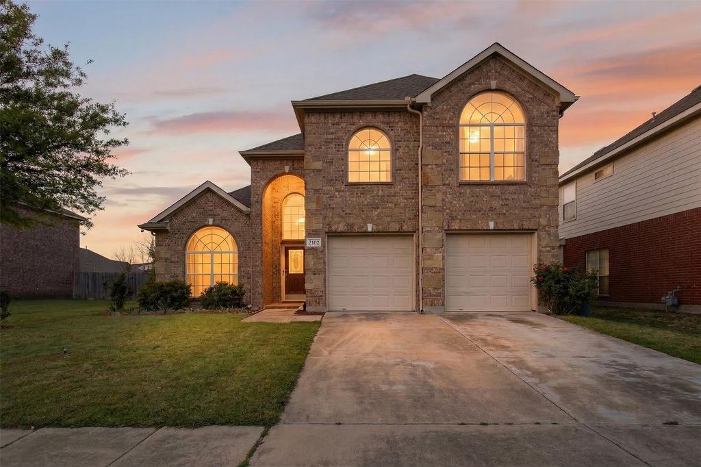 2102 Pecan Ridge Drive, Forney, TX 75126