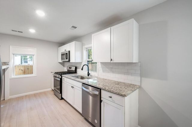 4673 Hassell Avenue, North Charleston, SC 29405