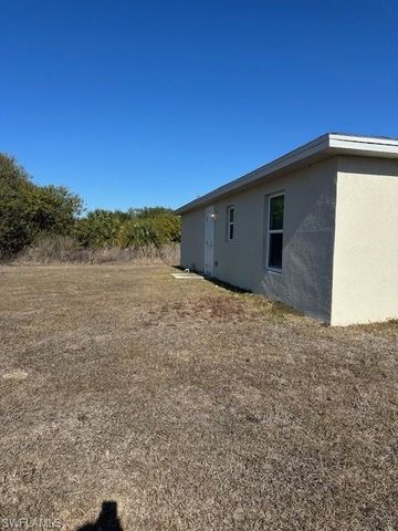 7065 Berwick CIR, Labelle, FL 33935