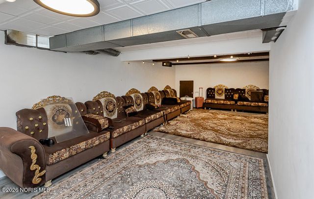 3658 Fairwood Drive, Sylvania, OH 43560