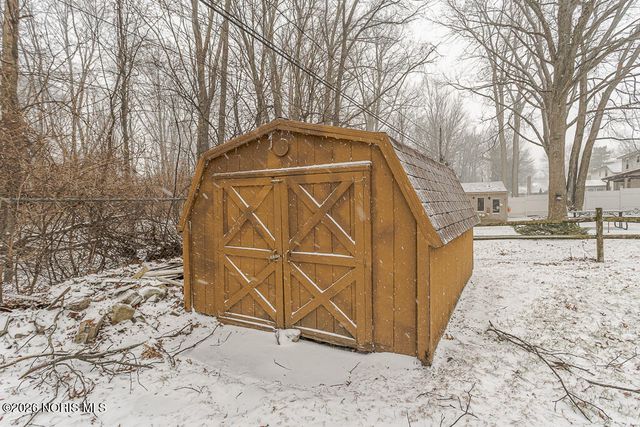 3658 Fairwood Drive, Sylvania, OH 43560