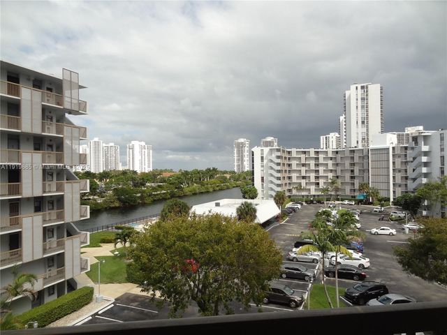 3401 N Country Club Dr EI506, Aventura, FL 33180