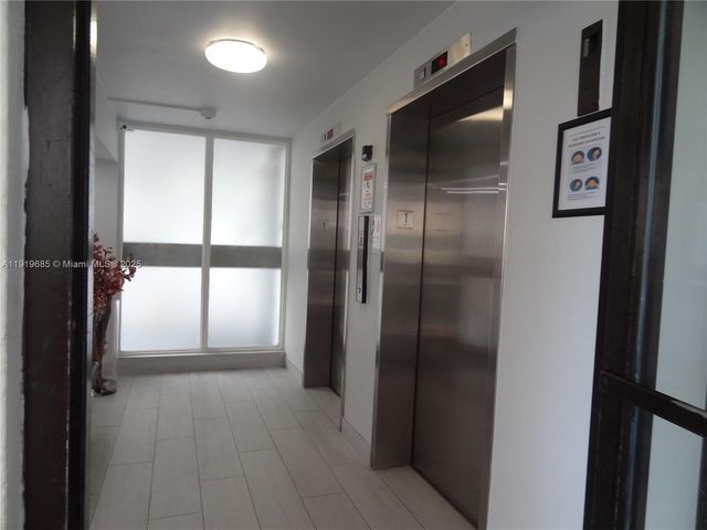 3401 N Country Club Dr EI506, Aventura, FL 33180