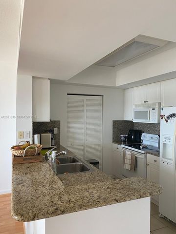 19501 W Country Club Drive 2305, Aventura, FL 33180