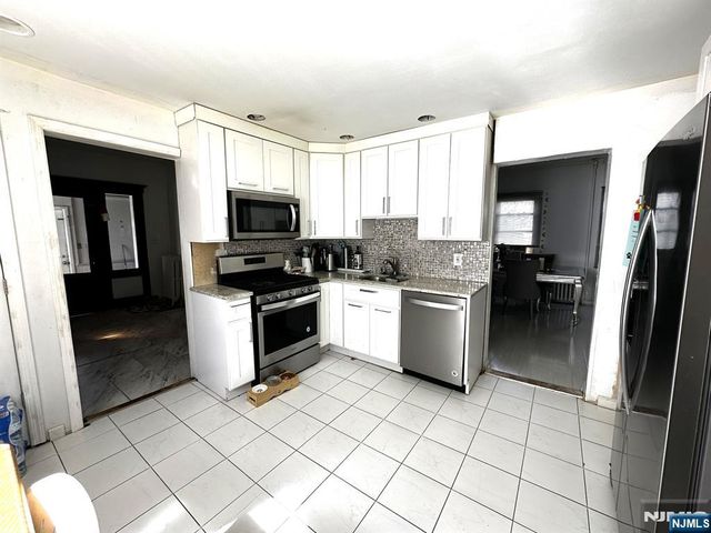 126 Bartholdi Avenue, Butler Borough, NJ 07405