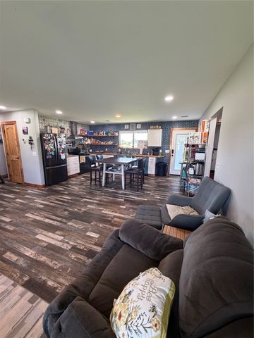 6405 W 440, Pryor, OK 74361