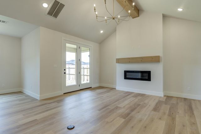 6913 13th Street, Lubbock, TX 79416