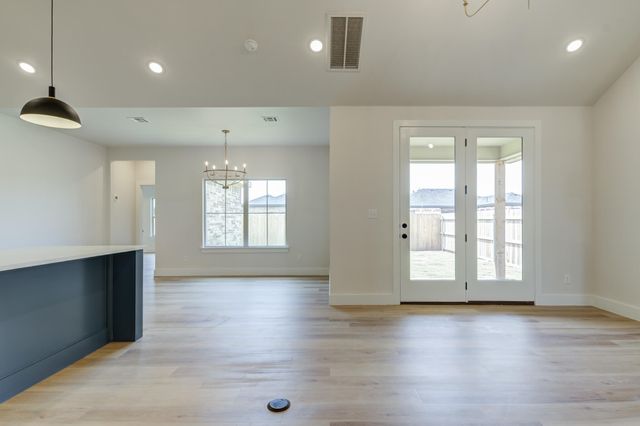 6913 13th Street, Lubbock, TX 79416