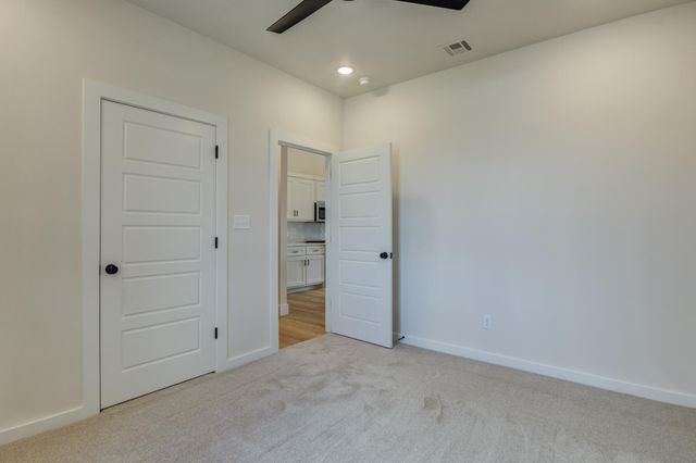 6913 13th Street, Lubbock, TX 79416