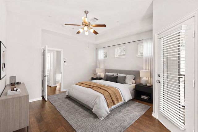 2326 Stutz Drive 106, Dallas, TX 75235