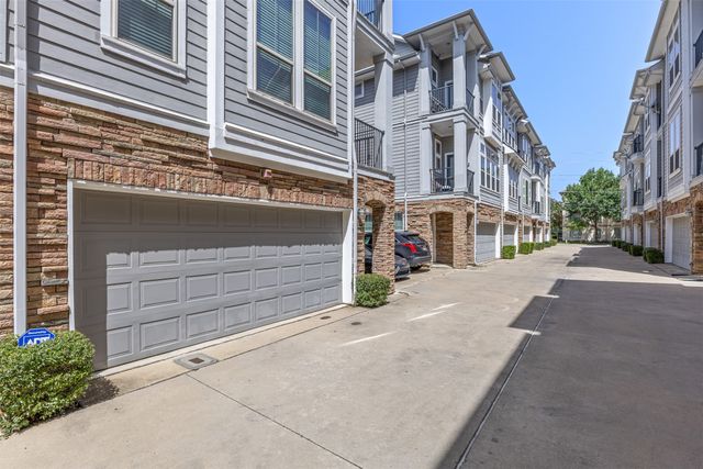 2326 Stutz Drive 106, Dallas, TX 75235
