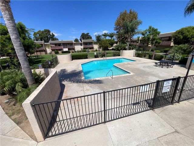 801 K-6 S Lyon 163, Santa Ana, CA 92705