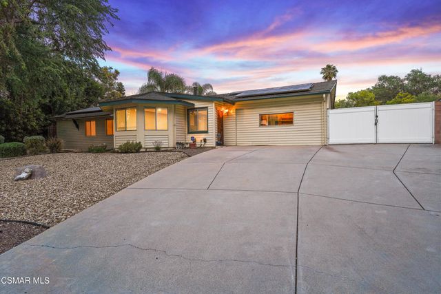 2340 Calle Malvon, Thousand Oaks, CA 91360