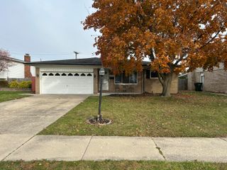 36870 Lodge Drive, Sterling Heights City, MI 48312