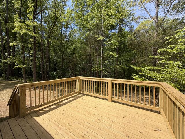 1015 Mt Olive Rd, Westmoreland, TN 37186