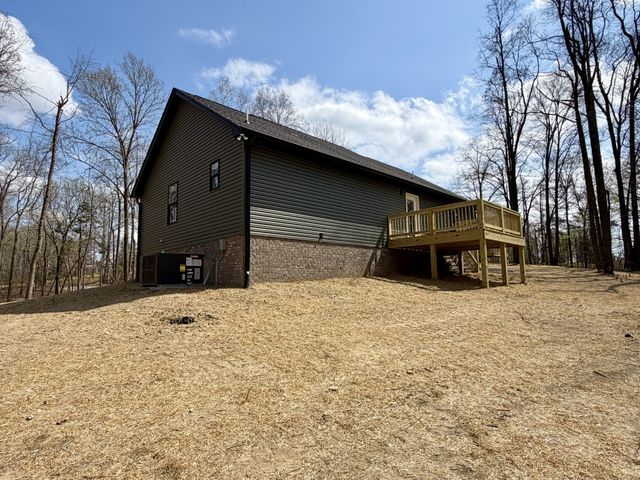 1015 Mt Olive Rd, Westmoreland, TN 37186