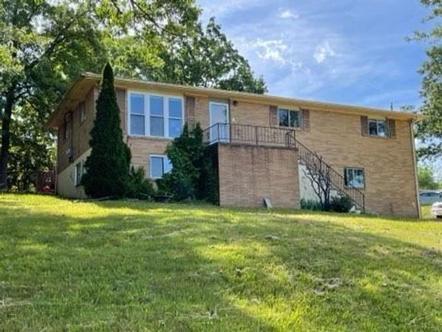 2 Canary Lane, Rossville, GA 30741
