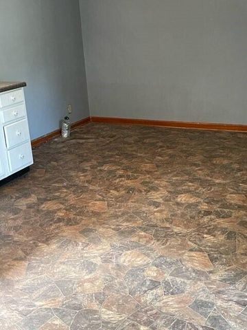 2 Canary Lane, Rossville, GA 30741