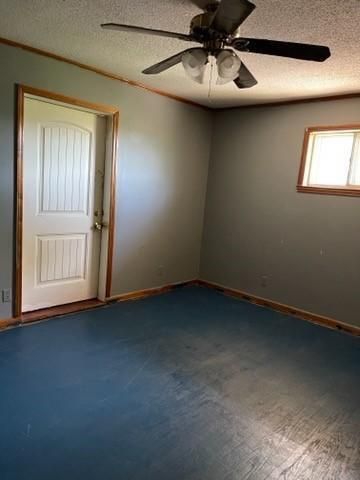 2 Canary Lane, Rossville, GA 30741
