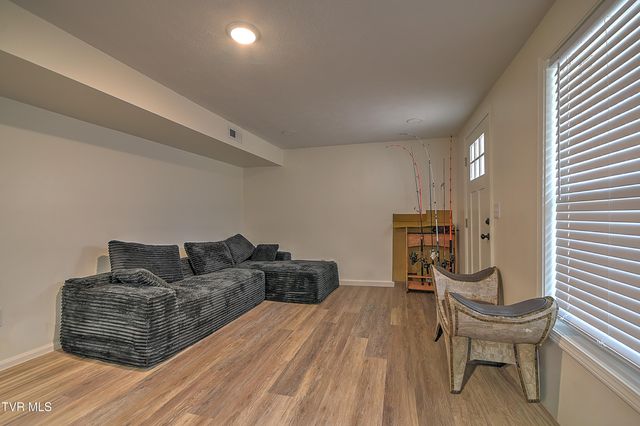 127 Patrick Lane, Gray, TN 37615