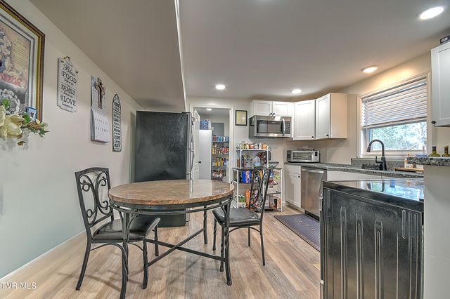 127 Patrick Lane, Gray, TN 37615