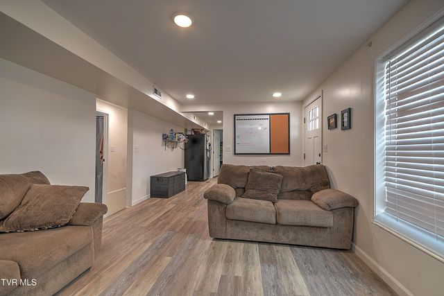 127 Patrick Lane, Gray, TN 37615