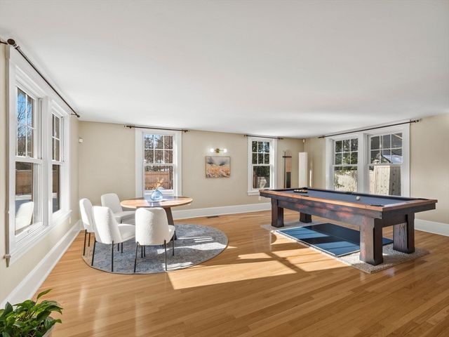 20 Maple Street, Lexington, MA 02420