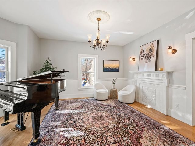 20 Maple Street, Lexington, MA 02420