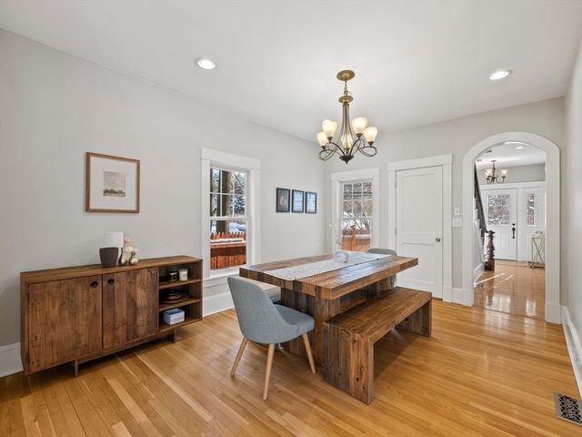 20 Maple Street, Lexington, MA 02420