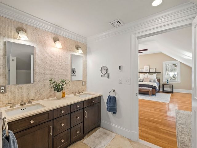 20 Maple Street, Lexington, MA 02420