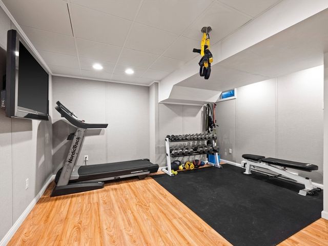 20 Maple Street, Lexington, MA 02420