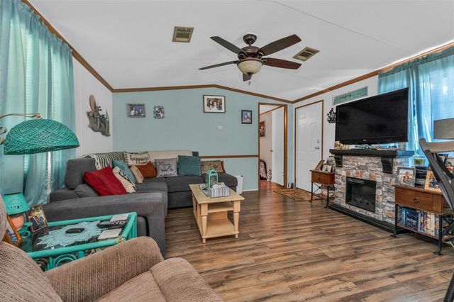 1607 WOODLAWN AVENUE, Punta Gorda, FL 33950