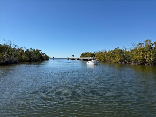 1607 WOODLAWN AVENUE, Punta Gorda, FL 33950