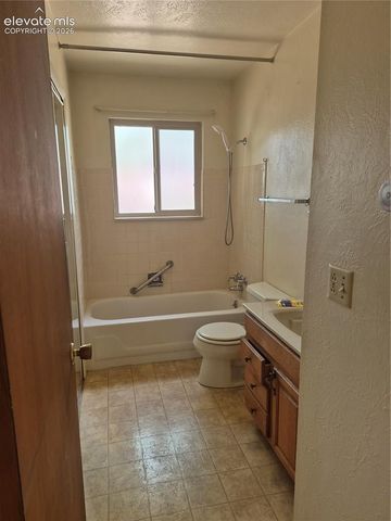 3550 Ironwood Place, Colorado Springs, CO 80910