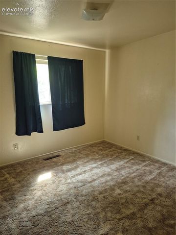 3550 Ironwood Place, Colorado Springs, CO 80910