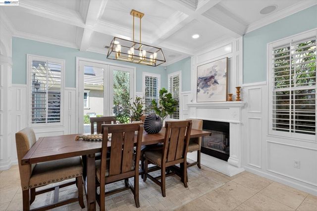 3139 Sweetviolet Dr, San Ramon, CA 94582