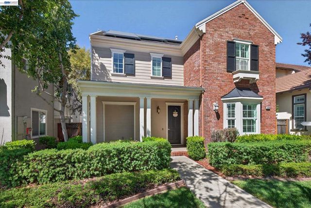 3139 Sweetviolet Dr, San Ramon, CA 94582