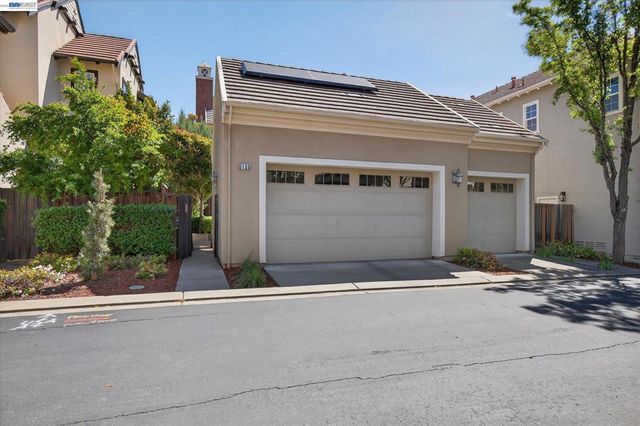 3139 Sweetviolet Dr, San Ramon, CA 94582