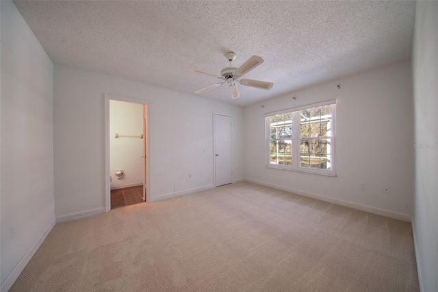 27 PRINCE ANTHONY LANE, Palm Coast, FL 32164