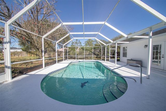 27 PRINCE ANTHONY LANE, Palm Coast, FL 32164