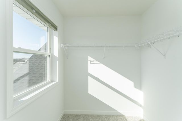 4933 Noble Drive NW, Rochester, MN 55901