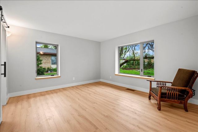 134 Holmdene Boulevard NE, Grand Rapids, MI 49503