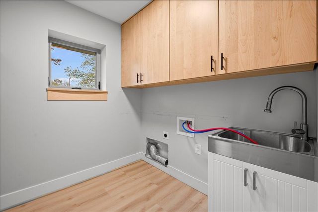 134 Holmdene Boulevard NE, Grand Rapids, MI 49503