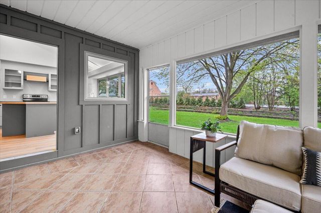 134 Holmdene Boulevard NE, Grand Rapids, MI 49503