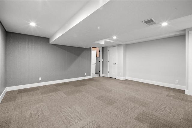 134 Holmdene Boulevard NE, Grand Rapids, MI 49503